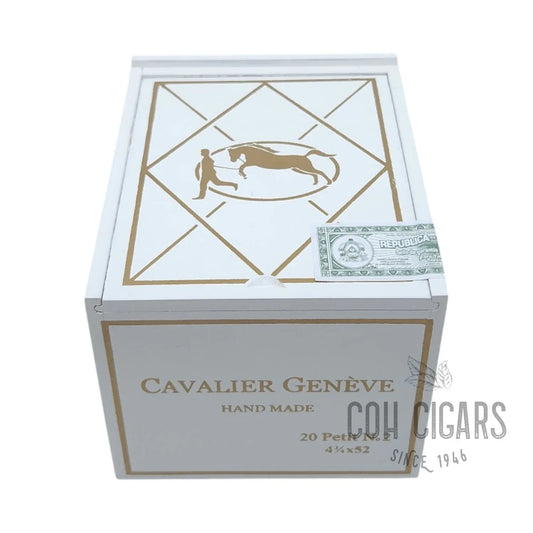 White Series Petit No.2 | Box 20 | Cavalier Geneve Cigars