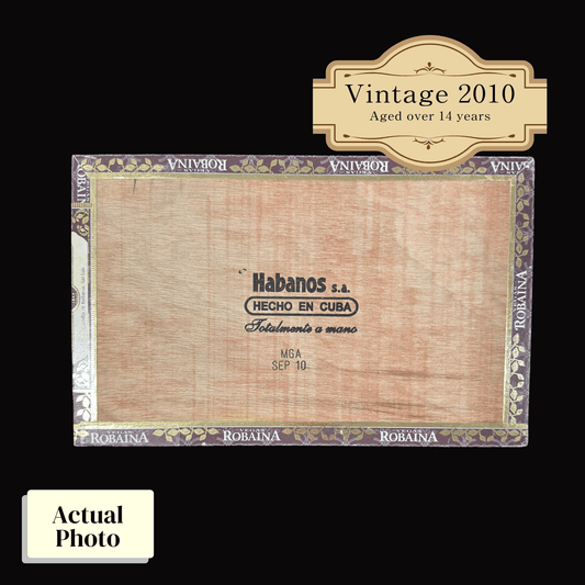 Vintage 2010 | Vegas Robaina Unicos  | Box 25 (Box Code: MGA SEP 10)