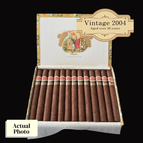 Vintage 2004 | Romeo Y Julieta Hermosos No.2  | Box 25 (Box Code: F00 OCT 04)