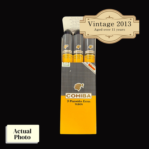 Vintage 2013 | Cohiba Piramides Extra A/T  | Box 15 (Box Code: AME OCT 13)