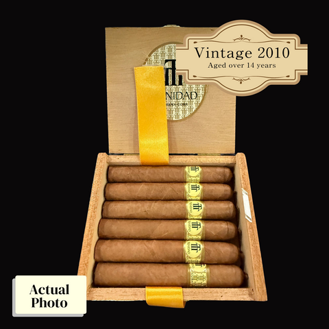 Vintage 2010 | Trinidad Reyes  | Box 24 (Box Code: AGR JUL 10)