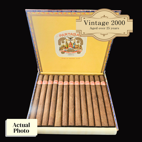 Vintage 2000 | Partagas Churchills de Luxe  | Box 25 (Box Code: PAS LE 00)