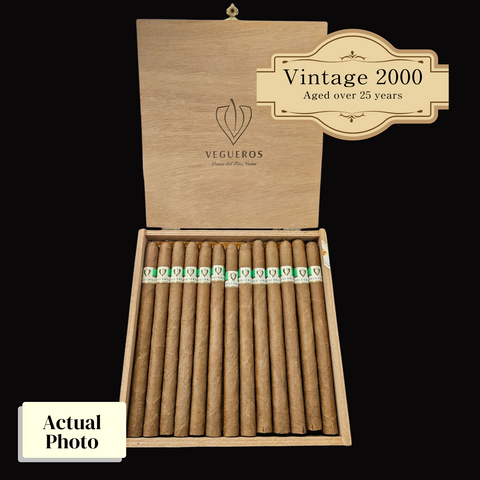 Vintage 2000 | Vegueros Especiales No.1  | Box 25 (SCO MAR 0) (ref: SN00009447)