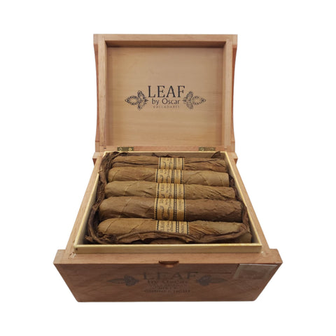 Oscar Valladares Cigar | Leaf Connecticut Sixty  | Box 20