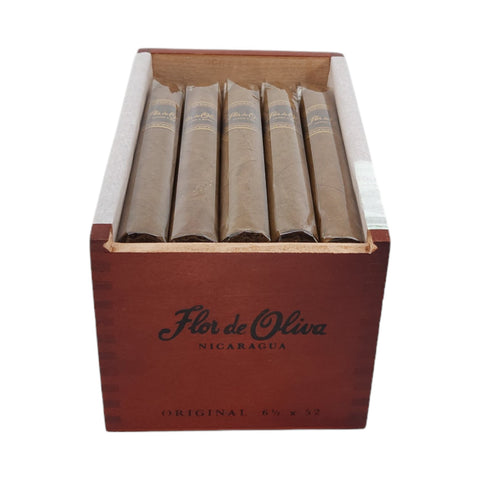 Oliva Cigar | Flor De Oliva Original 6 1/2X52 | Box 25