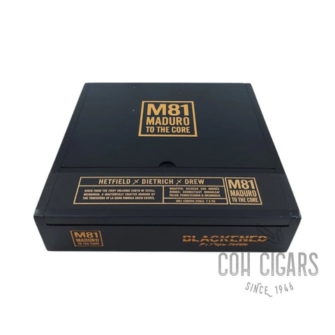M81 Corona Double | Box 20 | Blackened Cigars