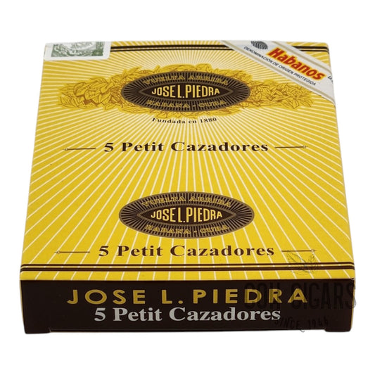 Petit Cazadores | Box 5 | Jose L. Piedra Cigars