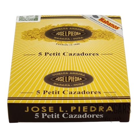 Petit Cazadores | Box 5 | Jose L. Piedra Cigars