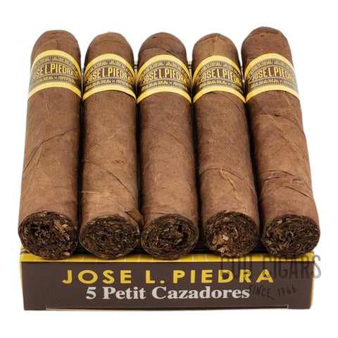 Petit Cazadores | Box 5 | Jose L. Piedra Cigars