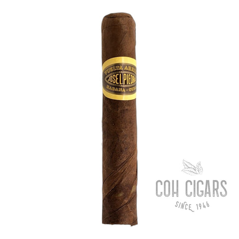 Petit Cazadores | Box 5 | Jose L. Piedra Cigars