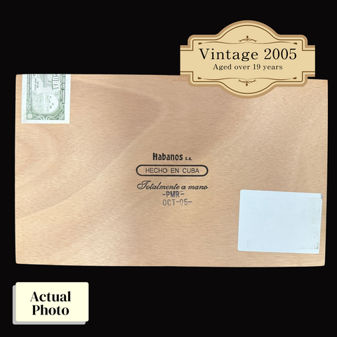 Vintage 2005 | Partagas Serie P No.2  | Box 25 (Box Code: PMR OCT 05)