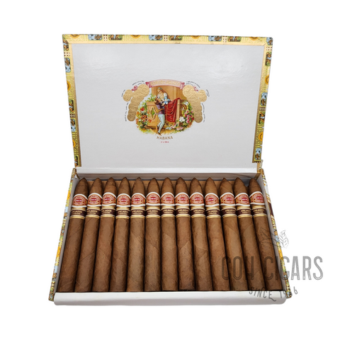 Romeo Y Julieta Cigar | Piramides Anejados  | Box 25