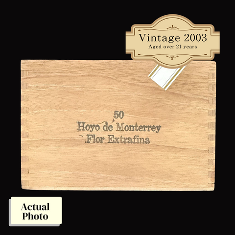 Vintage 2003 | Hoyo de Monterrey Le Hoyo Des Dieux  | Box 50 (Box Code: ORE JUL 03)