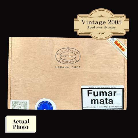 Vintage 2005 | Partagas Serie P No.2  | Box 25 (Box Code: PMR OCT 05)