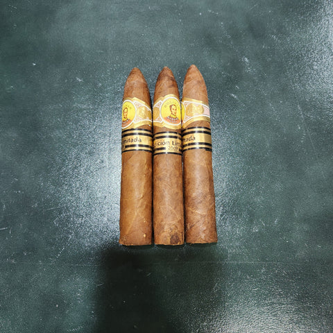 3x Bolivar Petit Belicosos EL 2009 (Damaged Packs - COH_107)