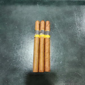 3x Cohiba Coronas Especiales (Damaged Packs - COH_112)