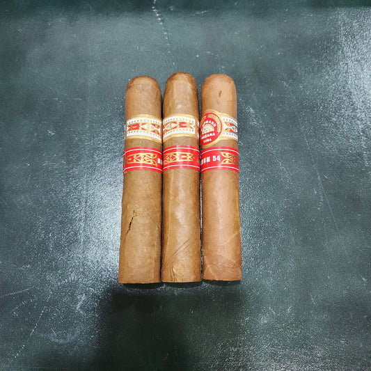3x H.Upmann Magnum 54 (Damaged Packs - COH_109)
