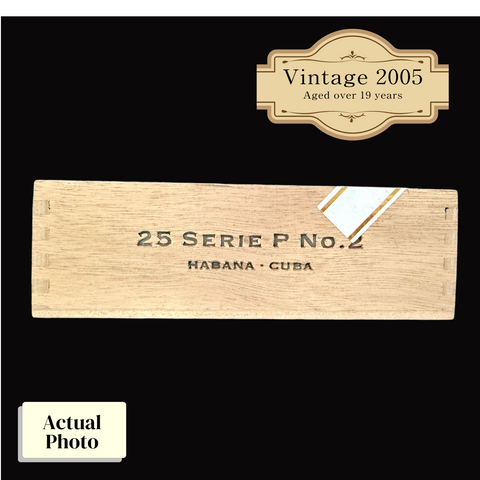 Vintage 2005 | Partagas Serie P No.2  | Box 25 (Box Code: PMR OCT 05)