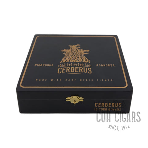 (Guardian Of The Farm) Cerberus Toro 6 1/4x52 | Box 15 | Aganorsa cigar