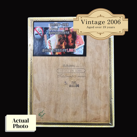 Vintage 2006 | Hoyo de Monterrey Cigar | Churchills  | Box 25 (Box Code: SAL AGO 06)