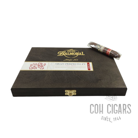 Balmoral Cigars | Anejo XO Gran Perfecto FT  | Box 10