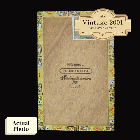 Vintage 2001 | Romeo Y Julieta Celestiales Finos  | Box 25 (Box Code: URL FEB 01) (ref: SN00012154)