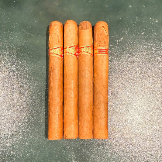 4x Partagas Petit Coronas Especiales (Damaged Packs - COH_022)