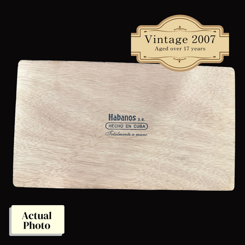 Vintage 2007 | Cohiba Genios  | Box 25 (Box Code: USE OCT 07)