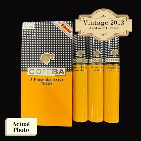 Vintage 2013 | Cohiba Piramides Extra A/T  | Box 15 (Box Code: AME OCT 13)