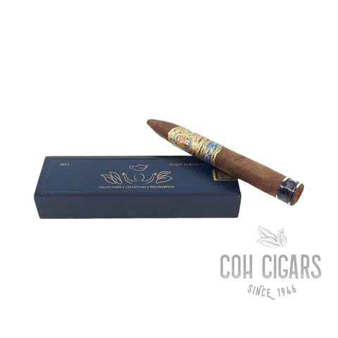 Arturo Fuente Cigar | Cigar Family Charitable Foundation 2013 | Box 2 - hk.cohcigars