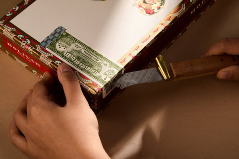 Élysienne ‘Havana Key’ Habanos Box Opener - HK CohCigars -雪茄