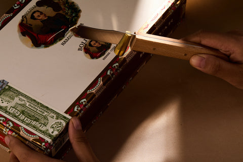 Élysienne ‘Havana Key’ Habanos Box Opener - HK CohCigars -雪茄