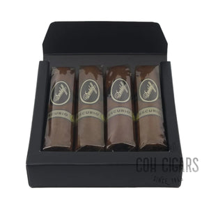 Escurio Petit Robusto | Box 4 | Davidoff Cigars