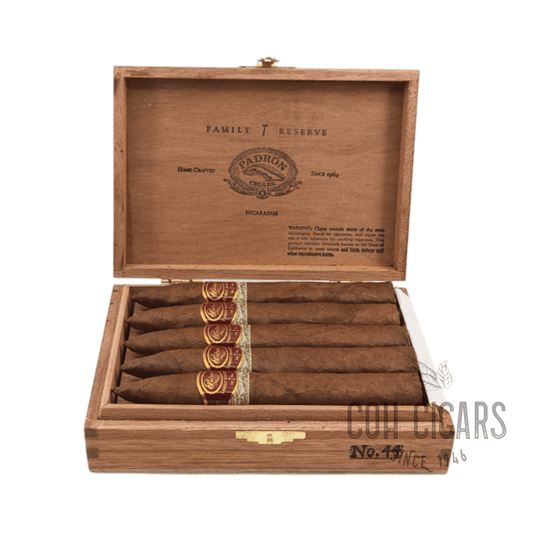 Family Reserve 44 Natural | Box 10 | Padron cigar - HK CohCigars