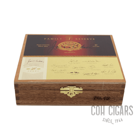 Family Reserve 46 Natural | Box 10 | Padron Cigars - HK CohCigars -雪茄