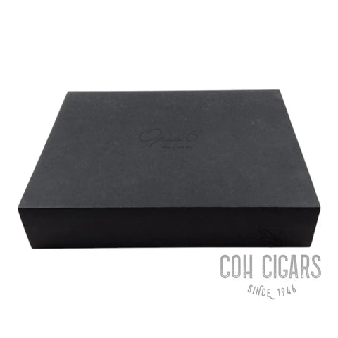 Fuente Fuente Opus 6 June 2023 Oro Oscuro | Box 6 | Arturo Fuente Cigars
