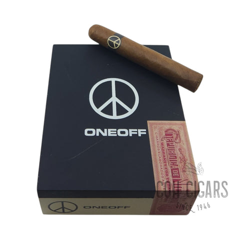 Oneoff Black Robusto | Box 10 | illusione Cigars