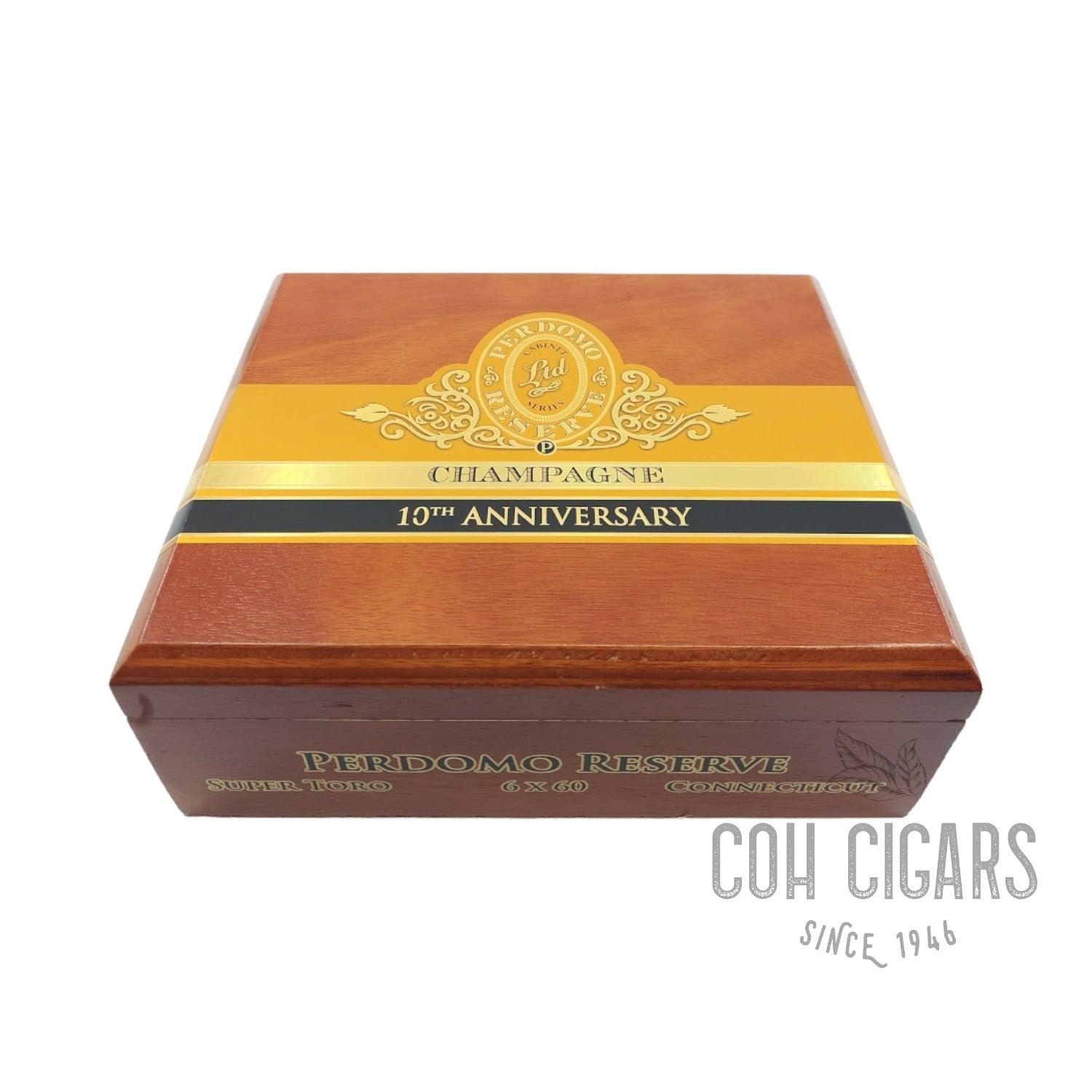Perdomo Cigar | Reserve 10th Anniversary Champagne Super Toro | Box 25 - HK CohCigars