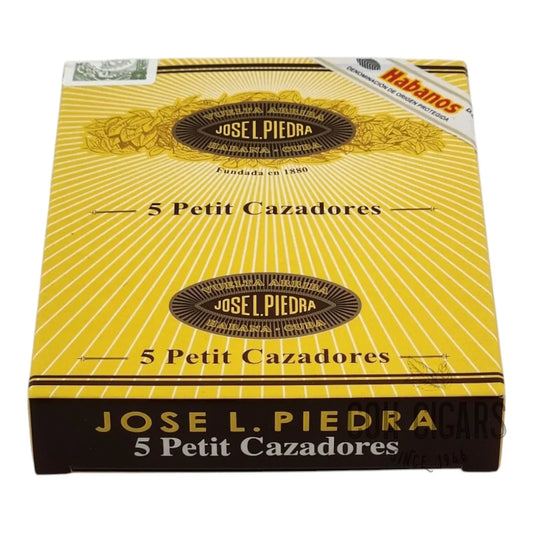 Petit Cazadores | Box 5 | Jose L. Piedra Cigars