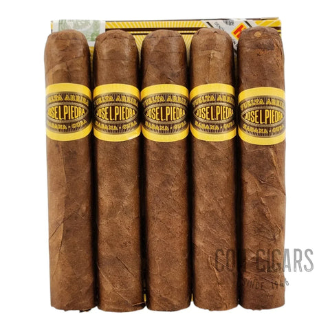 Petit Cazadores | Box 5 | Jose L. Piedra Cigars