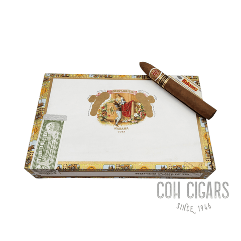 Piramides Anejados | Box 25 | Romeo Y Julieta cigar - HK CohCigars