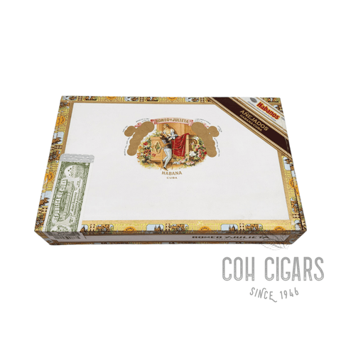 Piramides Anejados | Box 25 | Romeo Y Julieta cigar - HK CohCigars