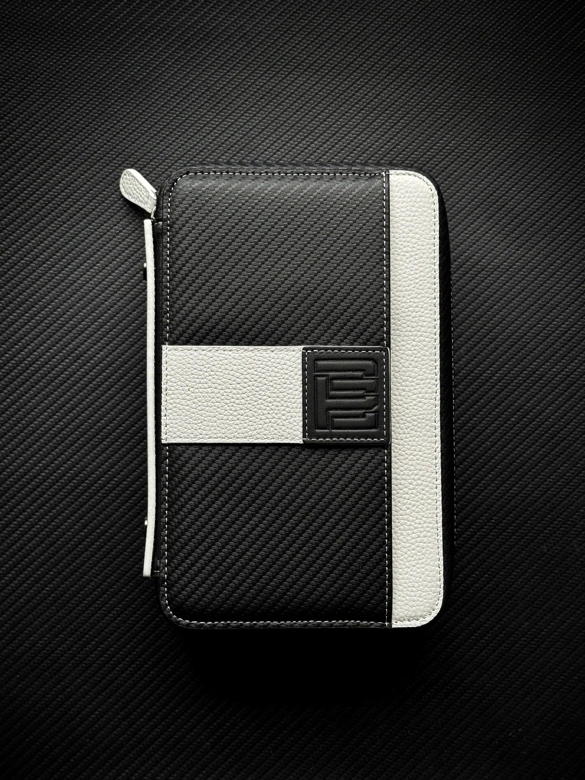 PROJECTCARBON | DRI CARBON SERIES - PANDA V4 CARBON FIBER DESIGN TRAVEL CASE - HK CohCigars -雪茄