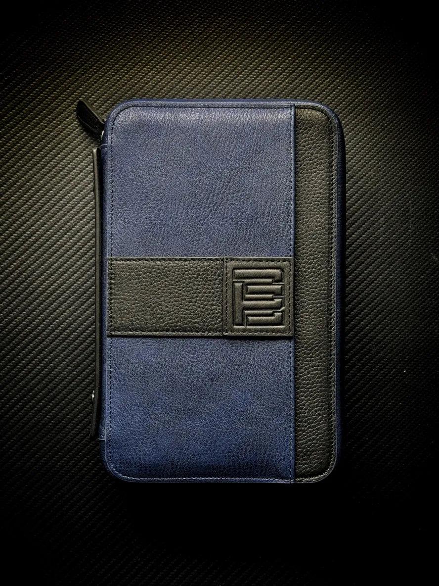 PROJECTCARBON | LEATHER SERIES - "TACTICAL BLUE" TRAVEL CASE - HK CohCigars