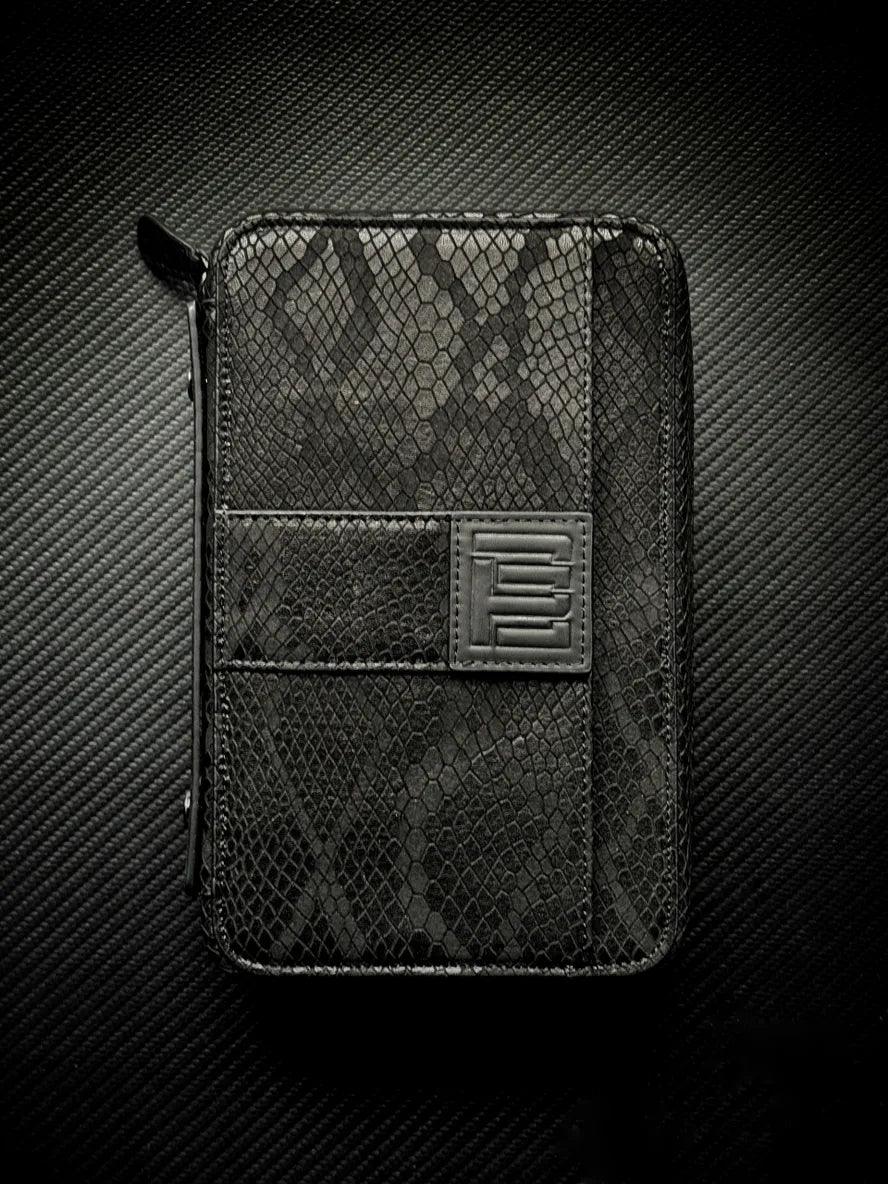 PROJECTCARBON |LEATHER X-SERIES - "DIGITAL SNAKE" TRAVEL CASE - HK CohCigars -雪茄