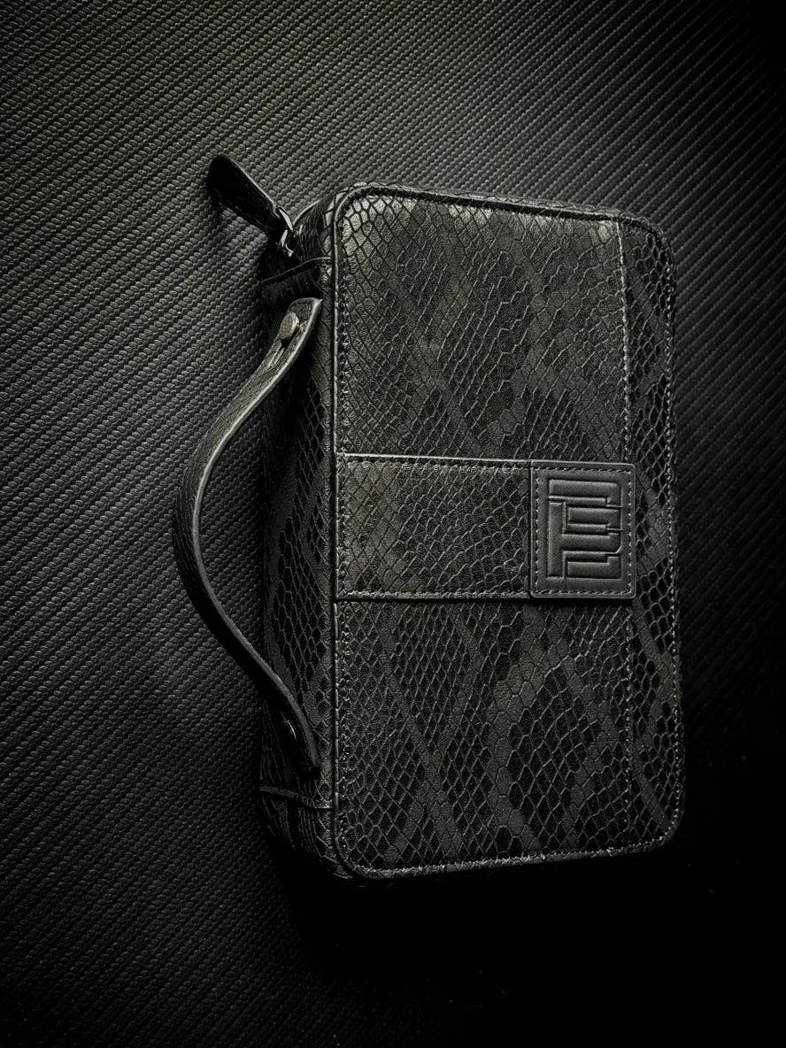 PROJECTCARBON |LEATHER X-SERIES - "DIGITAL SNAKE" TRAVEL CASE - HK CohCigars -雪茄