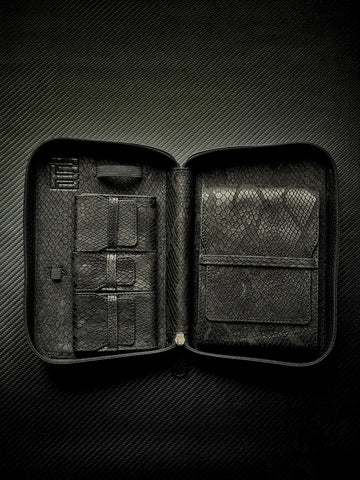 PROJECTCARBON |LEATHER X-SERIES - "DIGITAL SNAKE" TRAVEL CASE