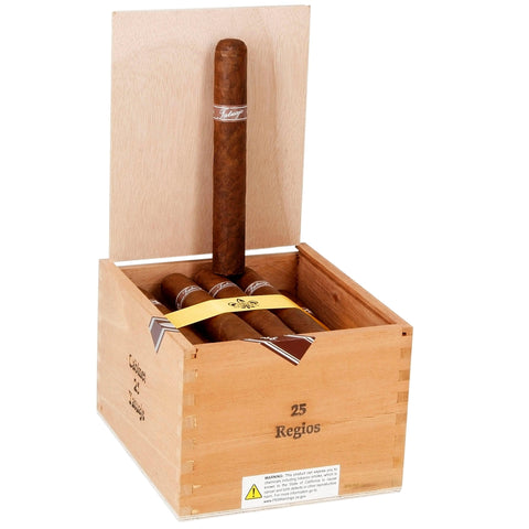 Tatuaje Cigar | Regios | Box of 25 - hk.cohcigars