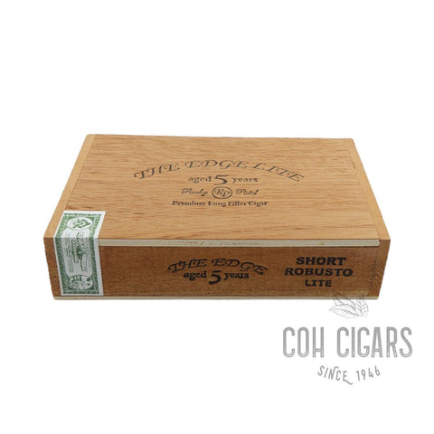 The Edge Lite Aged 5 Years Premlum Long Filler Cigar Short Robusto Lite | Box 20 | Rocky Patel Cigars - HK CohCigars -雪茄