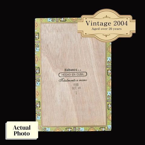Vintage 2004 | Romeo Y Julieta Hermosos No.2 | Box 25 (Box Code: F00 OCT 04)(ref:SN00008782) - HK CohCigars